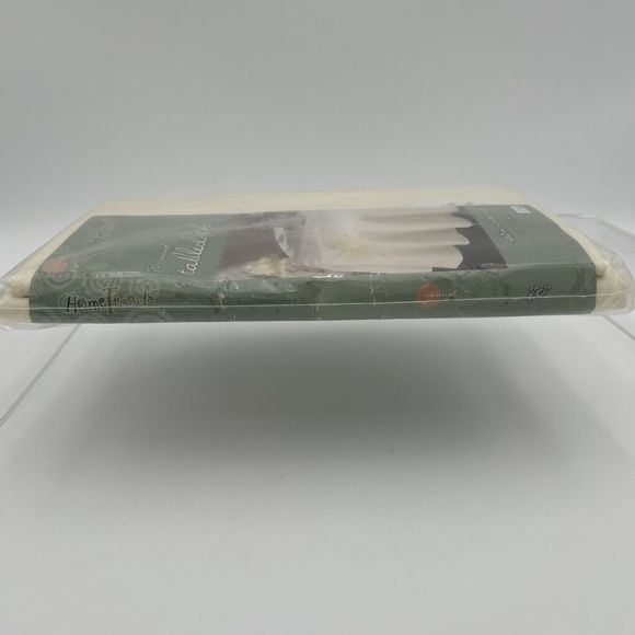 NOS - 70" Round Bone HomeTrends Satin Stripe Visa Tablecloth 5913RD7 - Picture 5 of 9